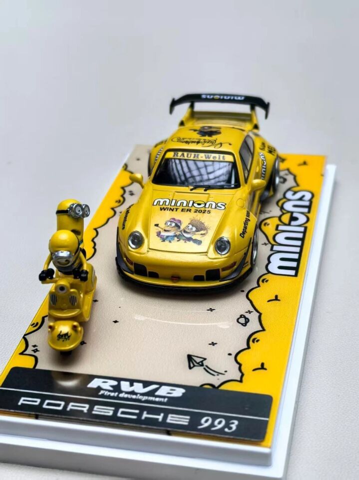 BOB 1:64 993 RWB Minions Livery