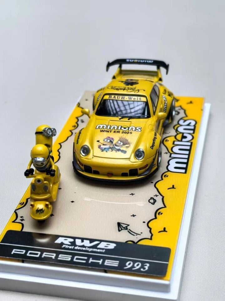 BOB 1:64 993 RWB Minions Livery