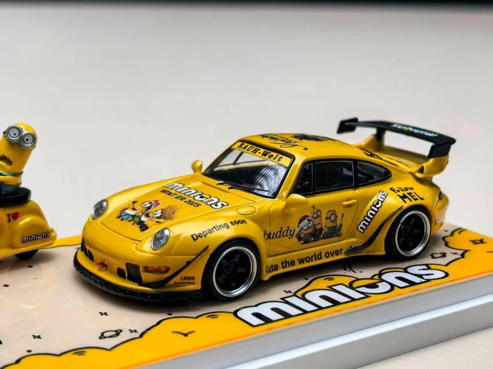 BOB 1:64 993 RWB Minions Livery