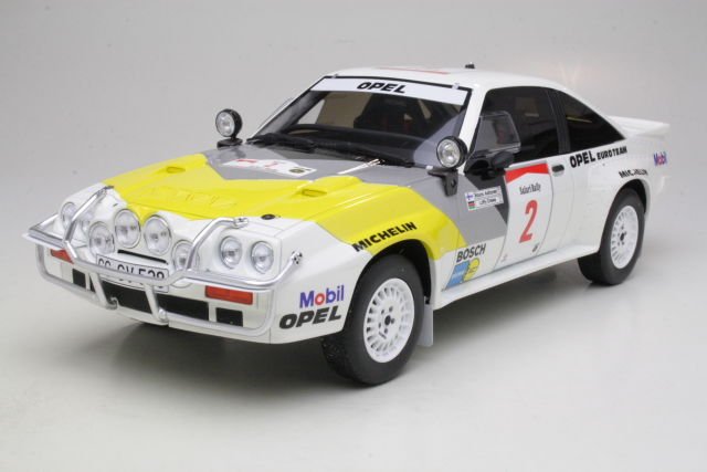OTTO OPEL MANTA 400 GR.B SAFARİ RALLY 1983 (OT245) 1:18