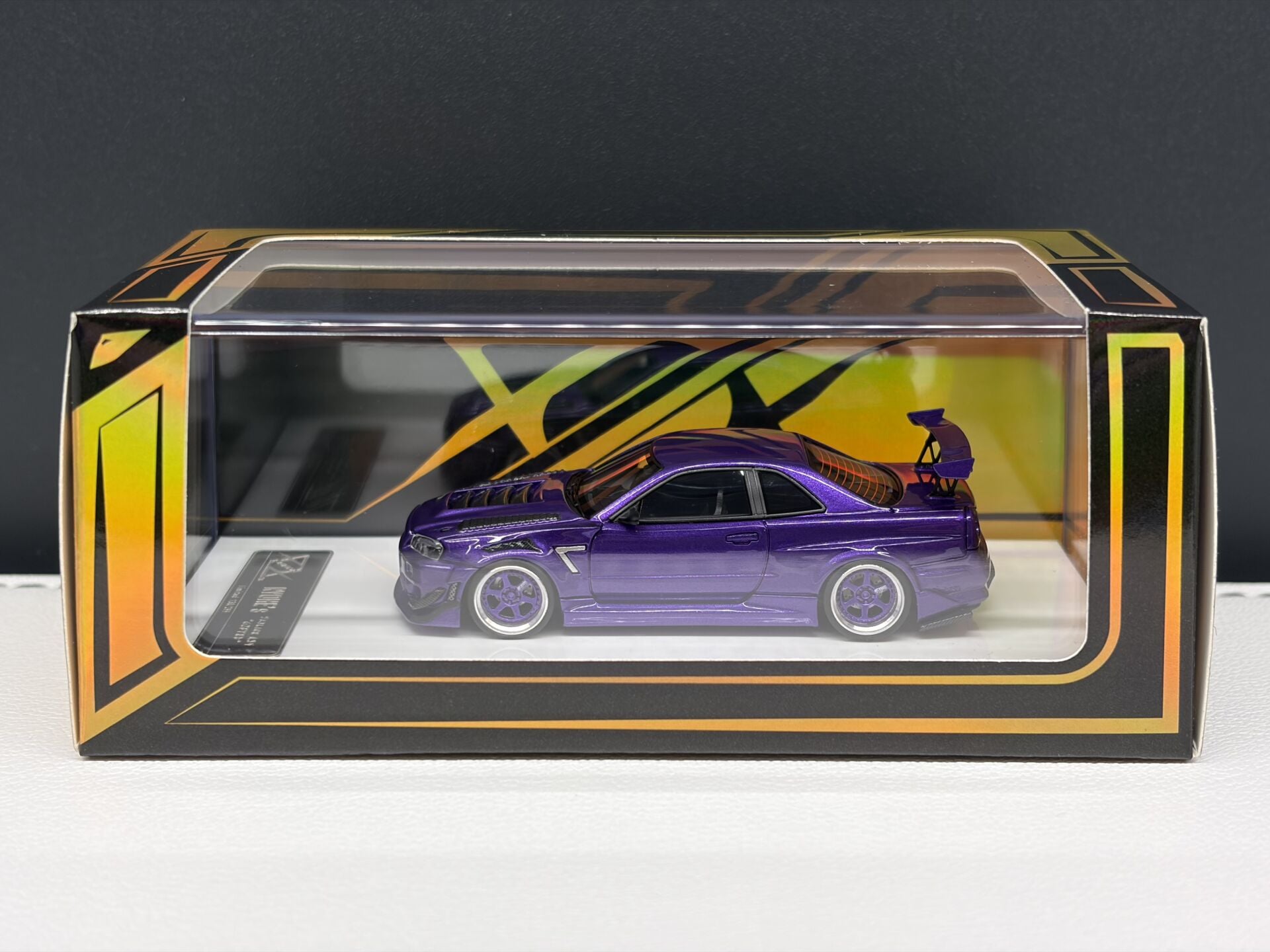 ERROR404 NISSAN SKYLINE GT-R R34 1:64