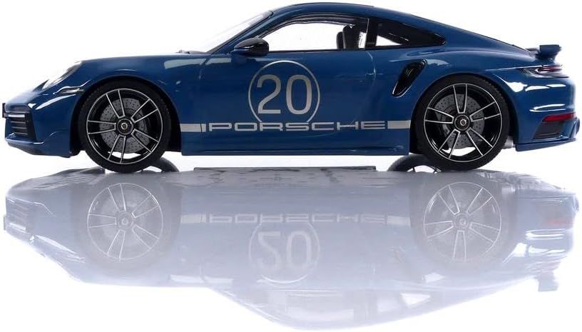 MINICHAMPS PORSCHE 911 TURBO S COUPLE SPORT DESİGN 2021 (155069170) 1:18