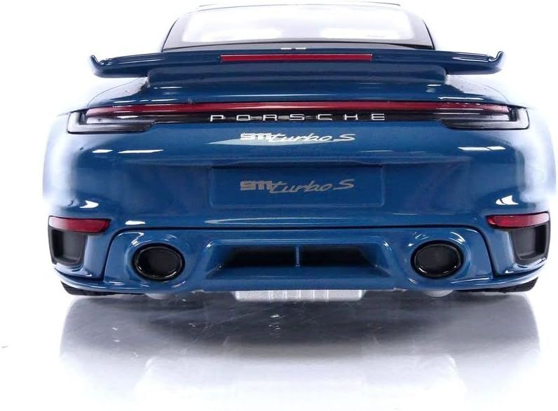 MINICHAMPS PORSCHE 911 TURBO S COUPLE SPORT DESİGN 2021 (155069170) 1:18