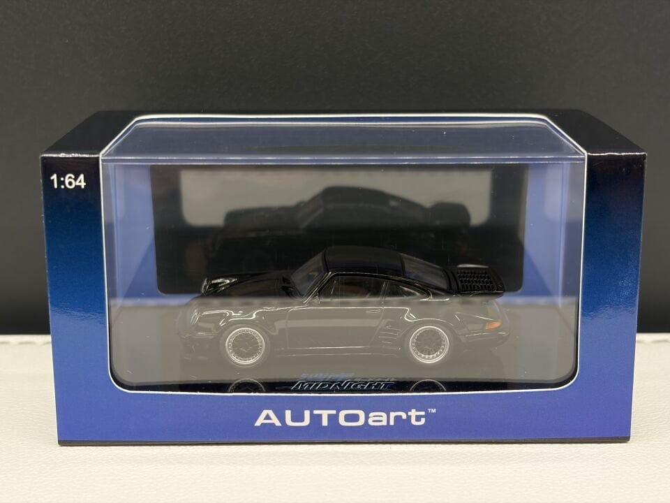 AUTOART PORSCHE 911 (930) TURBO WANGAN MIDNIGHT ''BLACKBIRD'' 1:64