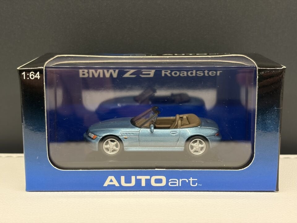 AUTOART BMW Z3 ROADSTER 1:64