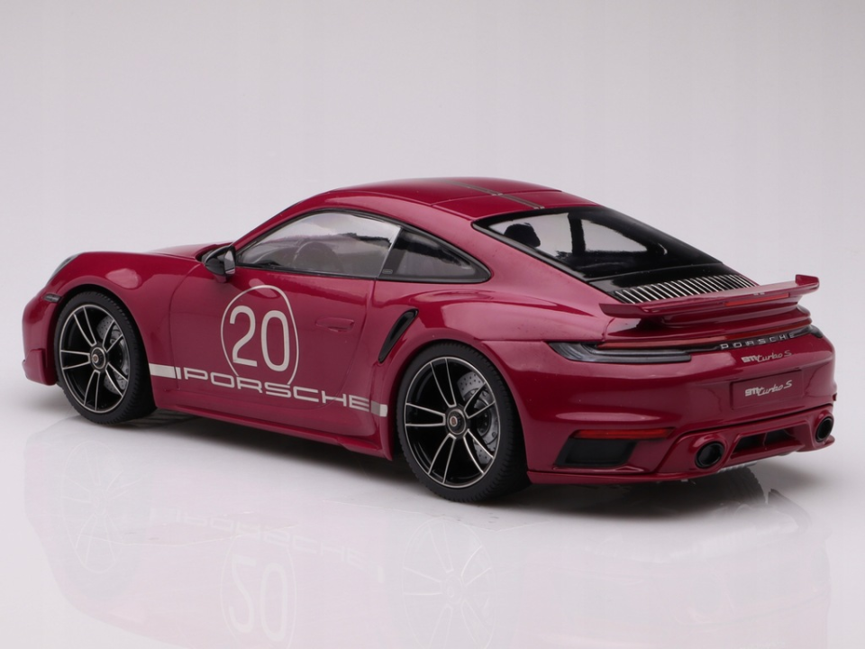 MINICHAMPS PORSCHE 911 TURBO S COUPLE SPORT DESİGN 2021 (155069172) 1:18