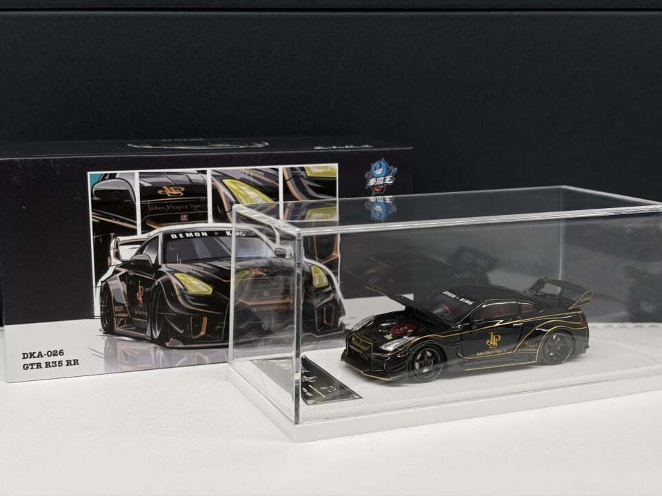 DEMO KING NISSAN GT-R R35 LIBERTY WALK 1:64