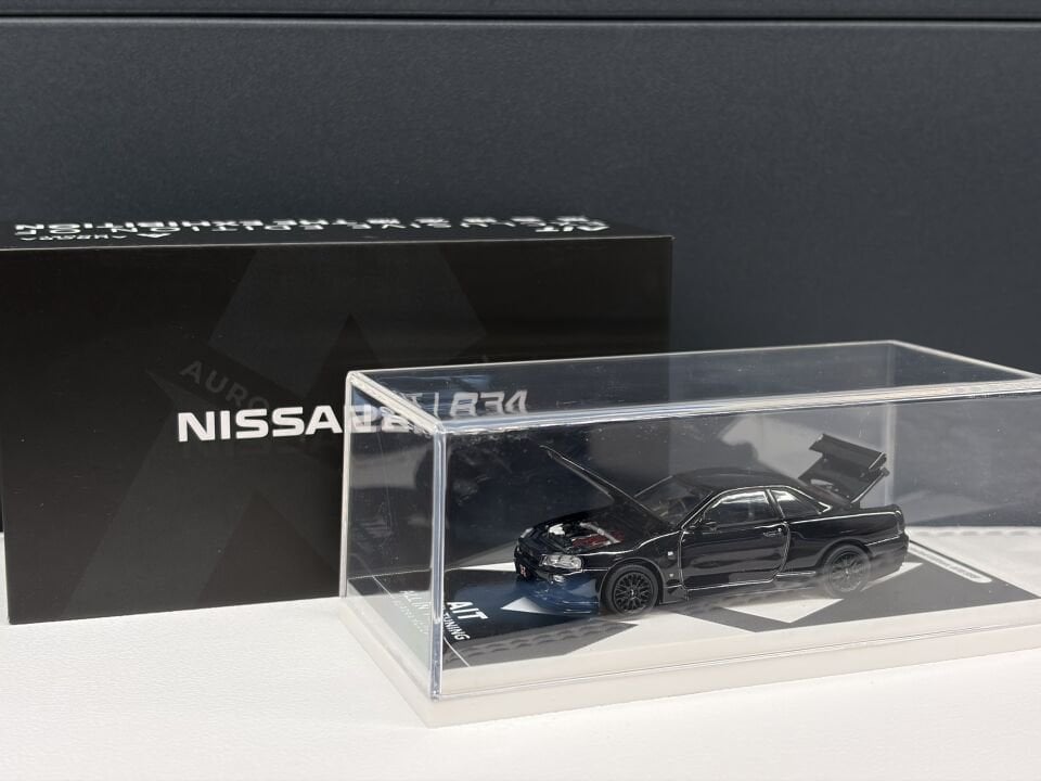 AURORA MODEL NISSAN SKYLINE GT-R R34 1:64