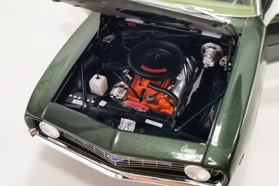 ACME CHEVROLET COPO CAMARO 1696 1:18 (A1805724)