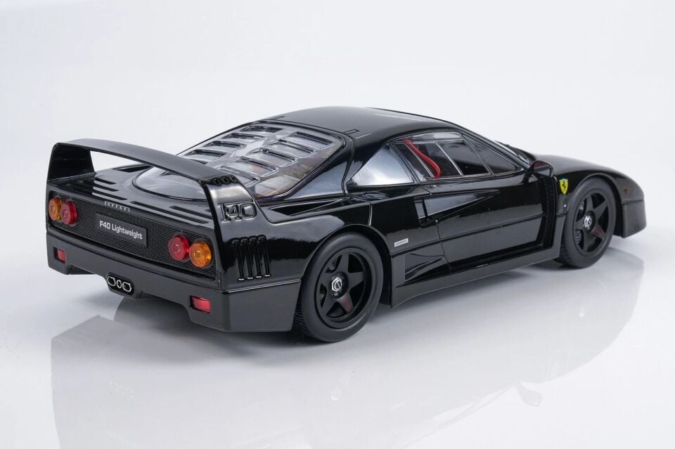 KK Scale - 1:18 Ferrari F40 Lightweight (1990) Black - Diecast Model