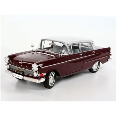 REVELL OPEL KAPİTAN 1:18 (08492)