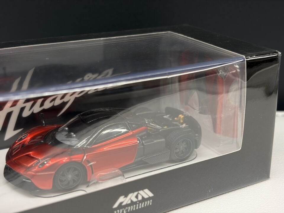 HKM PREMIUM PAGANI HUAYRA COUPE 2014 1:64