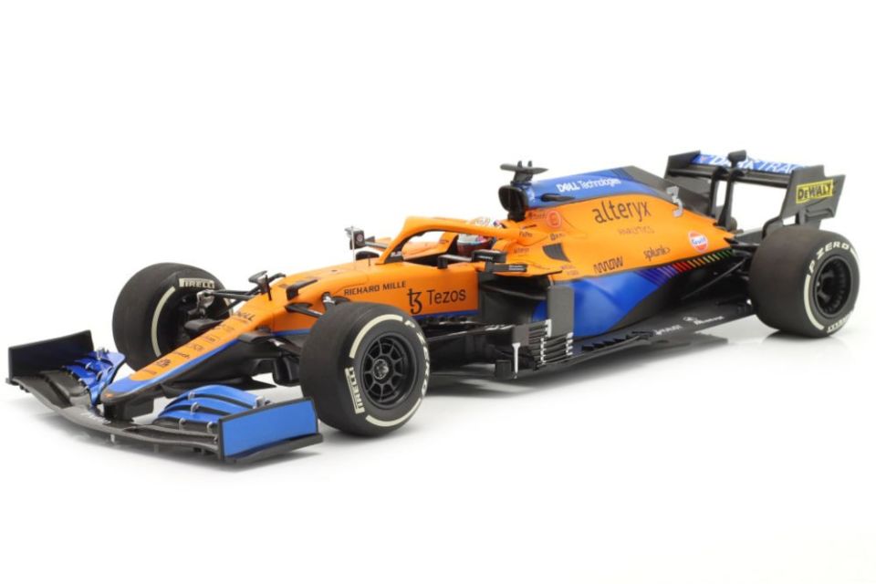 MINICHAMPS MCLAREN F1 TEAM MCL35M 2021 1:18 DANIEL RICCIARDO 2021
