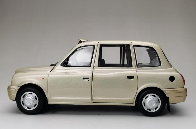 SUN STAR TX1 LONDON TAXI CAB 1998 1:18 (1128)
