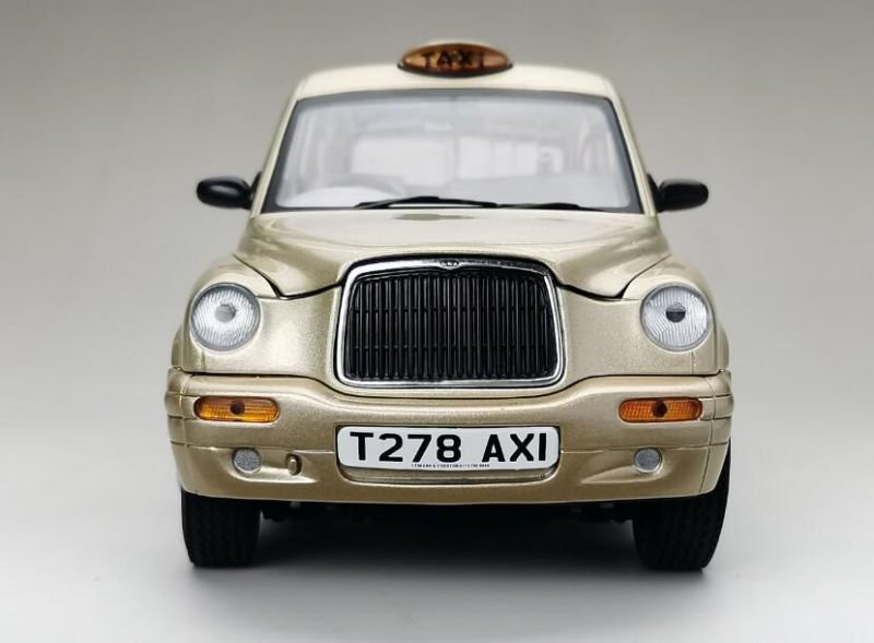 SUN STAR TX1 LONDON TAXI CAB 1998 1:18 (1128)