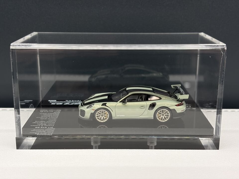 DMH MODEL PORSCHE 911 GT2 RS LIMITED 150pcs 1:64