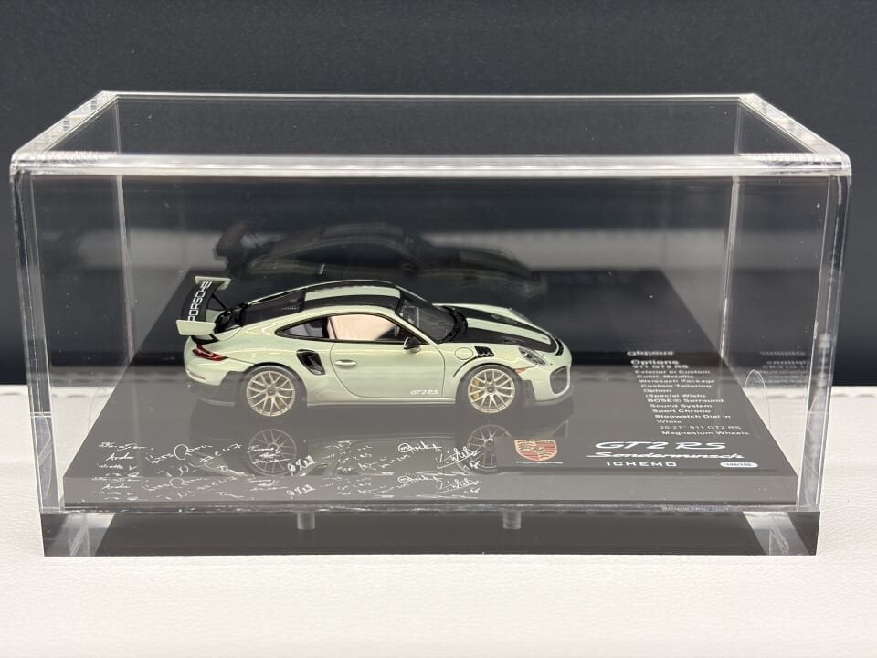 DMH MODEL PORSCHE 911 GT2 RS LIMITED 150pcs 1:64