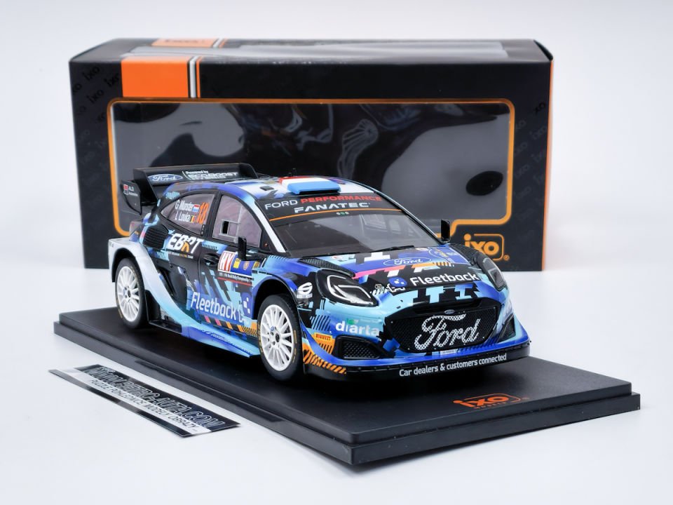 IXO FORD PUMA RALLY1 #13 G.MUNSTER L.LOUKA 1:18