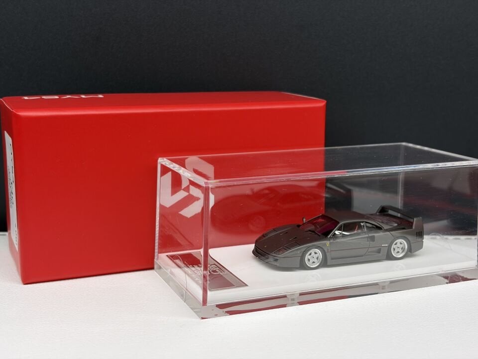 MY64 FERRARI F40 SATIN GREY 1:64