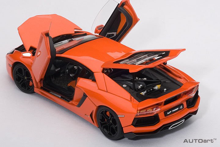 AUTOART AVENTADOR LP700 4 1:43 (54647)