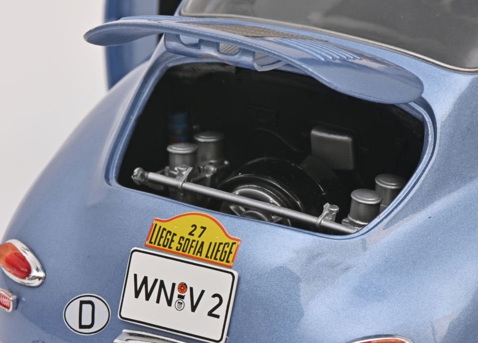 SCHUCO PORSCHE 356 A #27 CARRERA COUPE 1:18 (450031900)