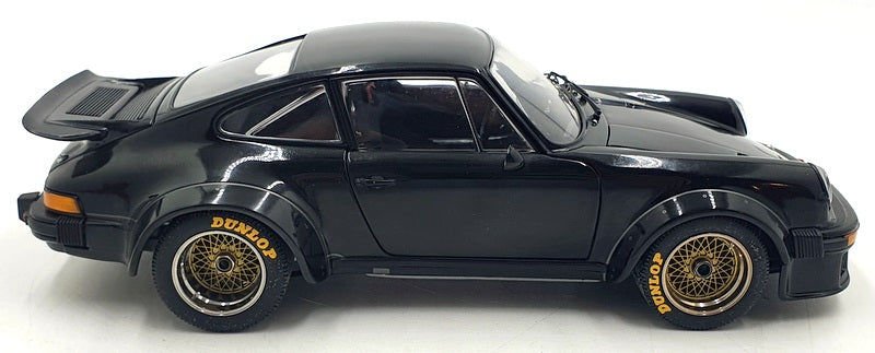 SCHUCO PORSCHE 934 RSR RACİNG STREET 1:18