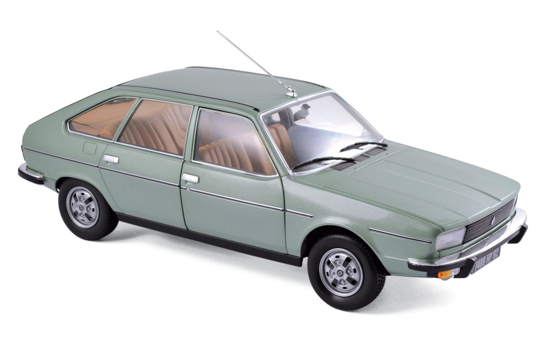NOREV Renault 20 TS 1978 Algue Green Metallic 1:18 Ref : 185265