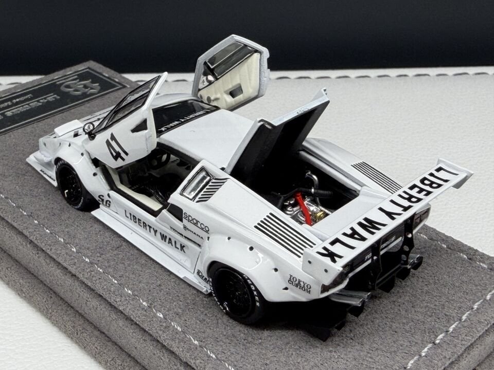 TOPART LAMBORGHINI COUNTACH LB WORKS 1:64