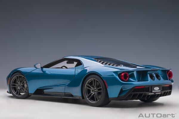 1:12 Autoart  Ford GT 2017 Liquid Blue