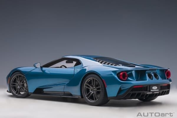 1:12 Autoart  Ford GT 2017 Liquid Blue