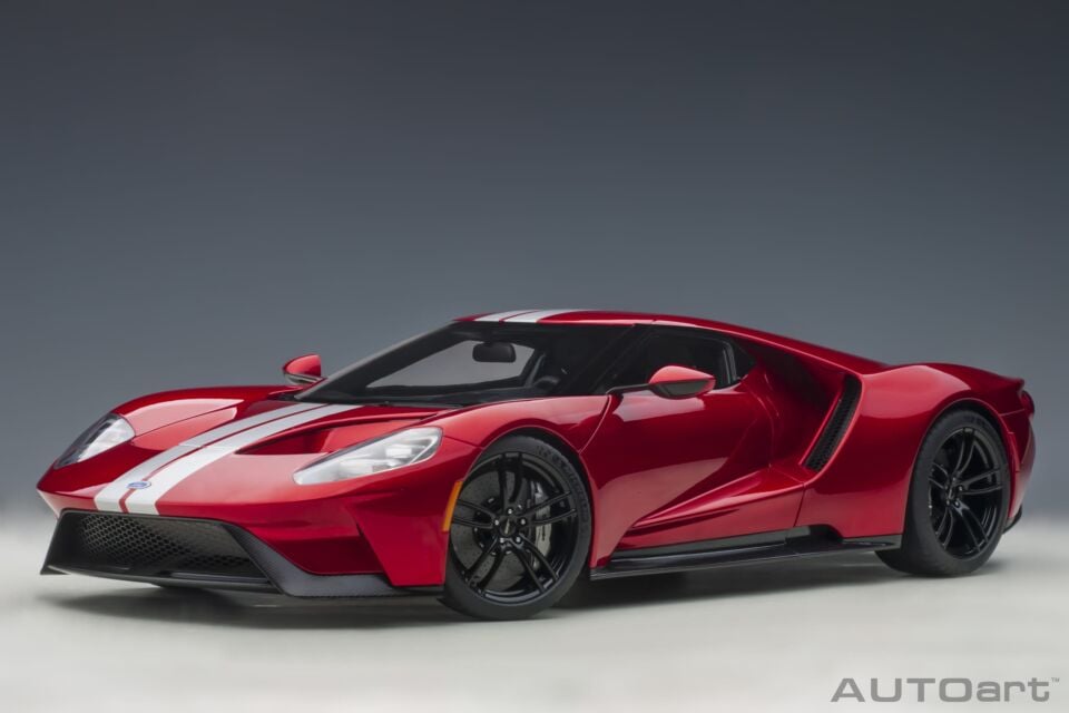 1:12 Autoart  Ford GT 2017 Liquid RED