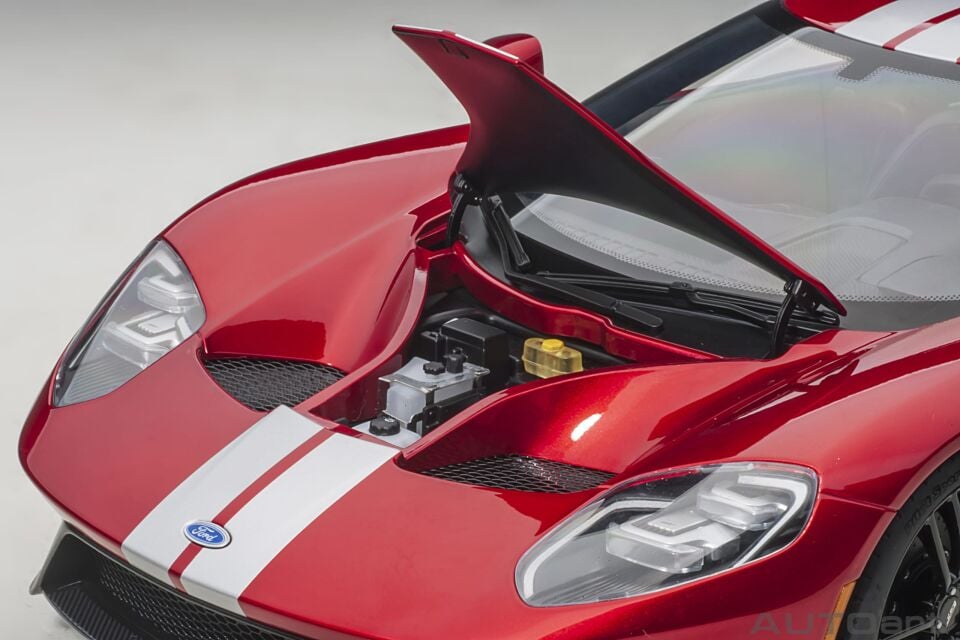 1:12 Autoart  Ford GT 2017 Liquid RED