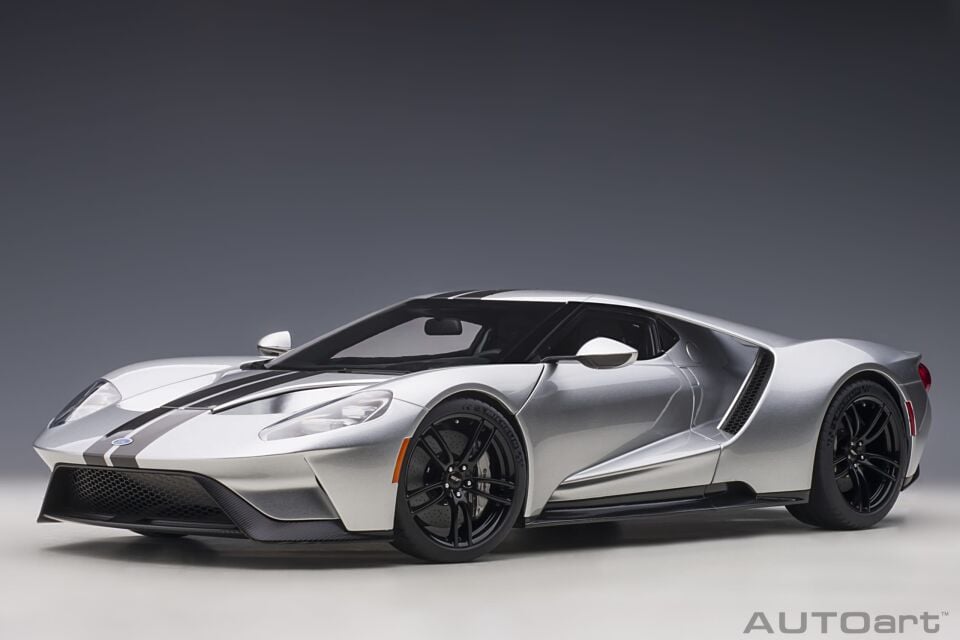 1:12 Autoart Ford GT 2017 (Ingot Silver)