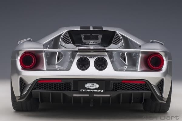 1:12 Autoart Ford GT 2017 (Ingot Silver)