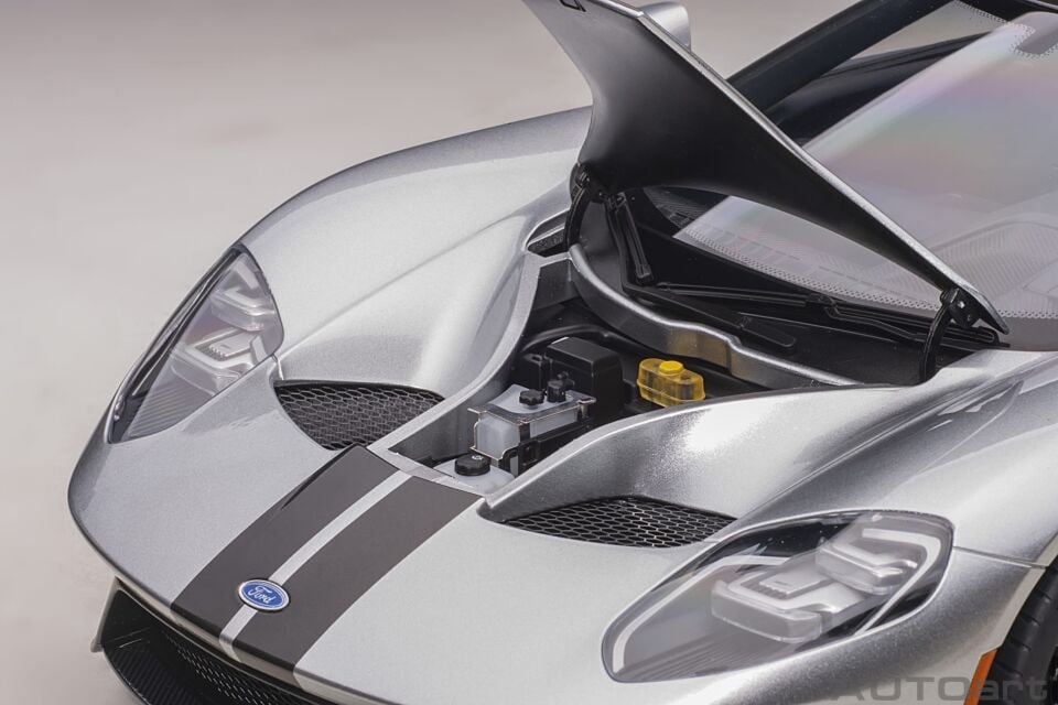 1:12 Autoart Ford GT 2017 (Ingot Silver)