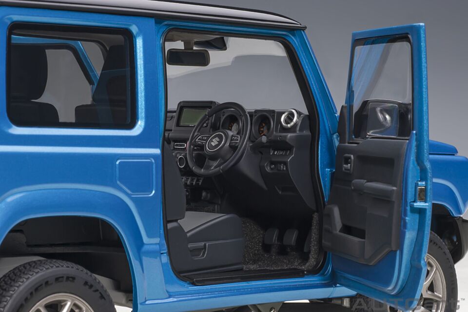 1:18 Autoart  Suzuki Jimny (JB64) (Brisk Blue)