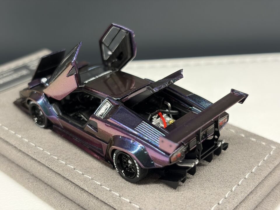 TOPART LAMBORGHINI COUNTACH LB WORKS 1:64