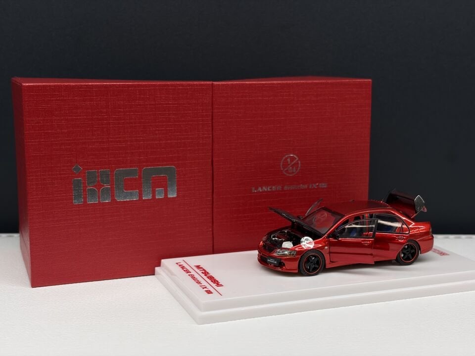 IHCM MITSUBISHI LANCER EVO IX GSR 1:64