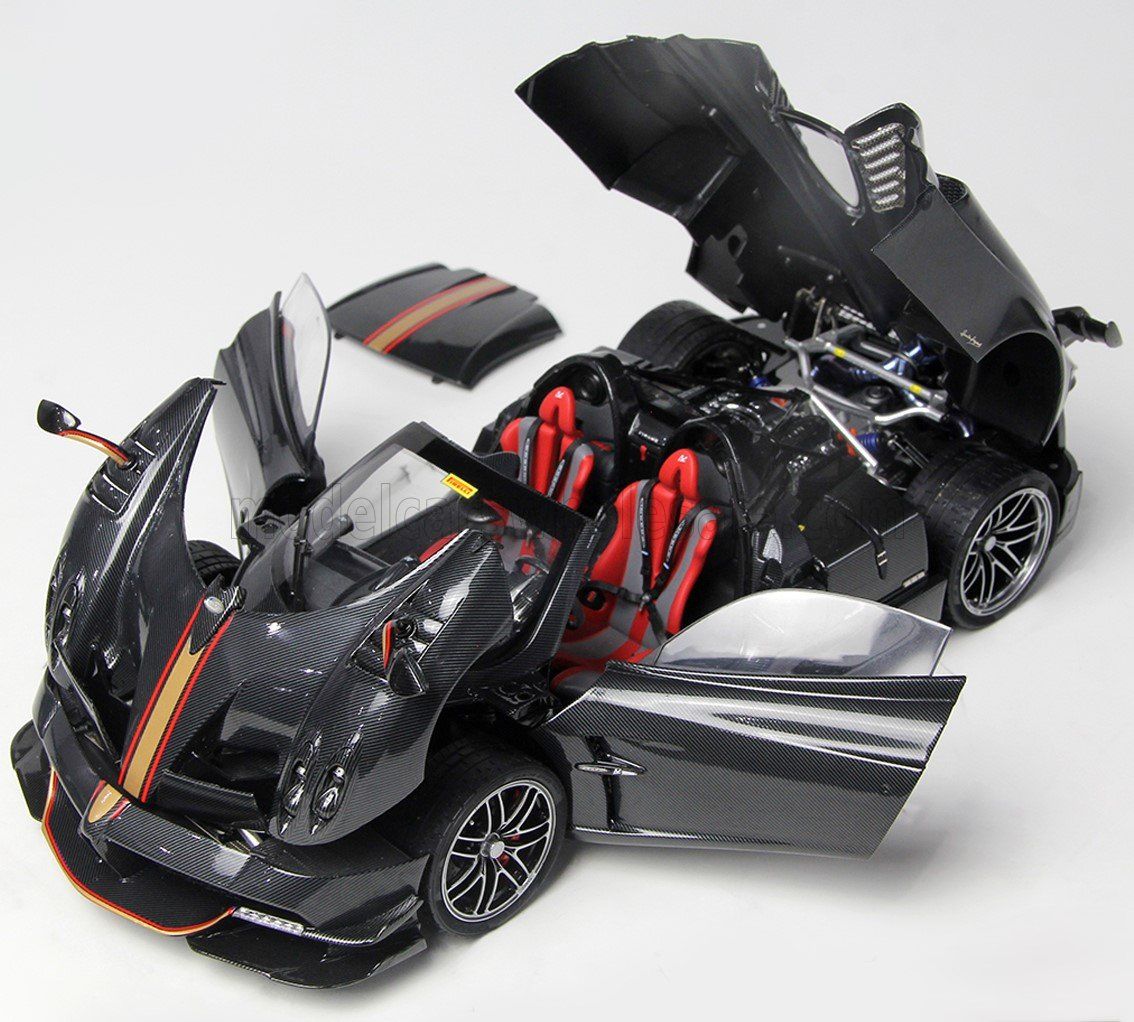 1/18 LCD Pagani Huayra パガーニウアイラBC Carbon LCD MODELS PAGANİ HUAYRA ROADSTER BC LCD18008-CARBON BLACK