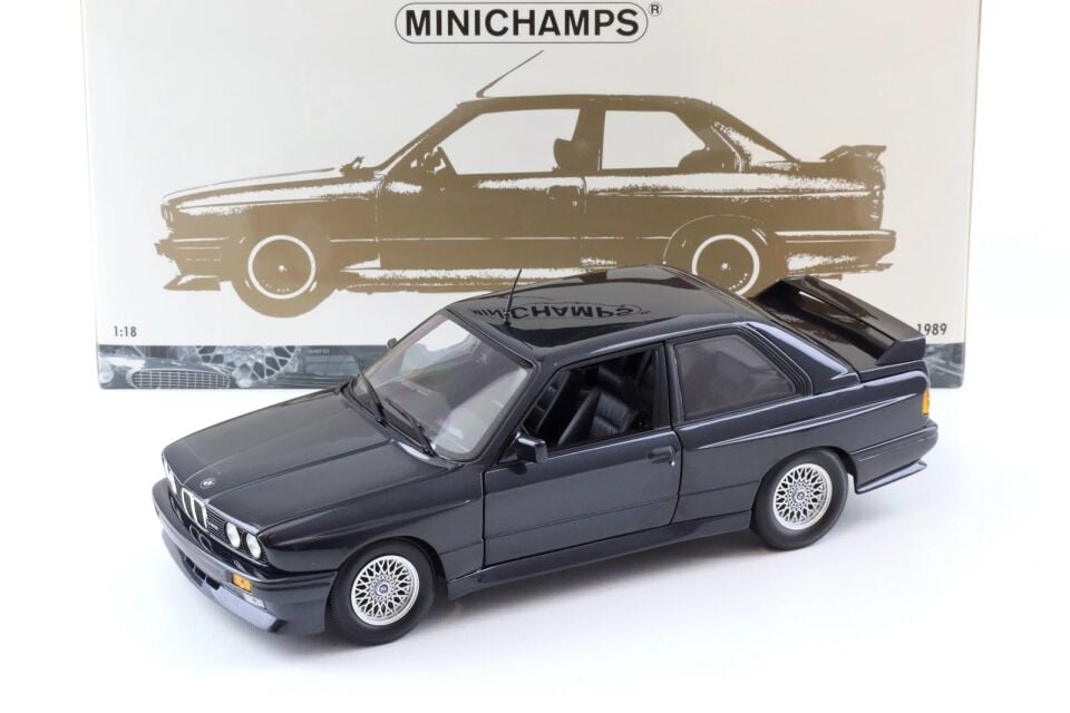 MINICHAMPS 1/18 - BMW M3 (E30) - 1989