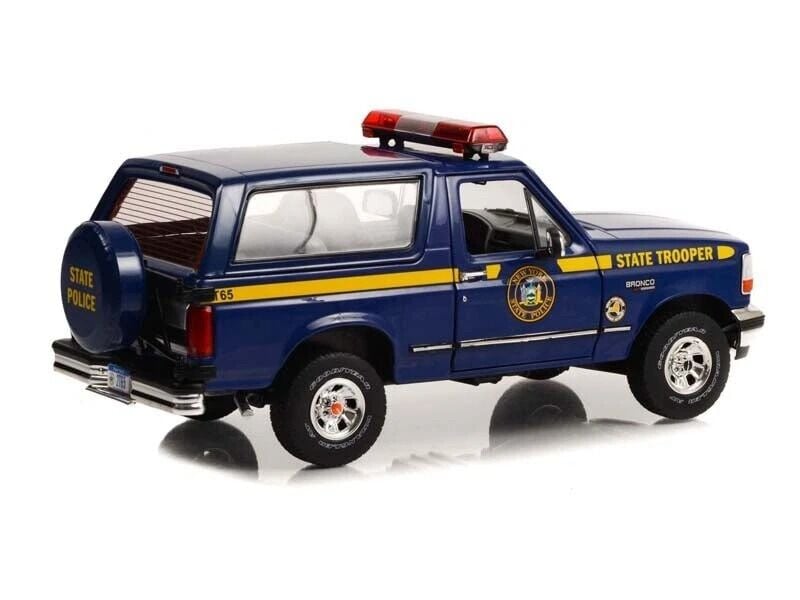 GREENLIGHT COLLECTIBLES 1/18 - GMC K-2500 Sierra Grande Wideside - 1967