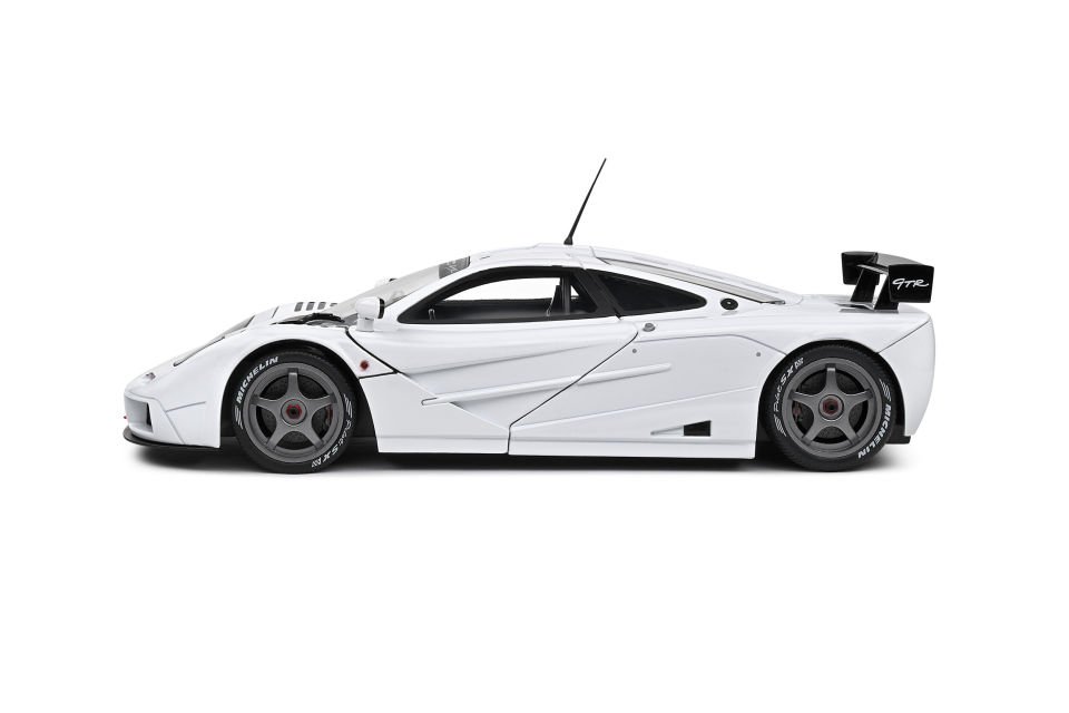 Solido McLaren F1 GTR Short Tail 1996 White 1:18 (1804108)