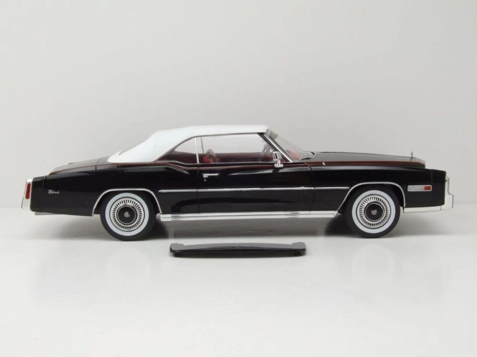 1:18 MCG 1976 Cadillac Eldorado Convertible