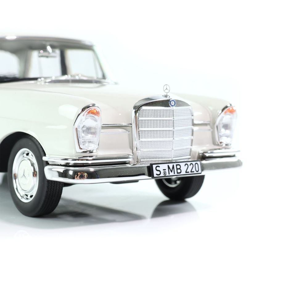 NOREV MERCEDES BENZ 220S W111 1959-1965 1:18