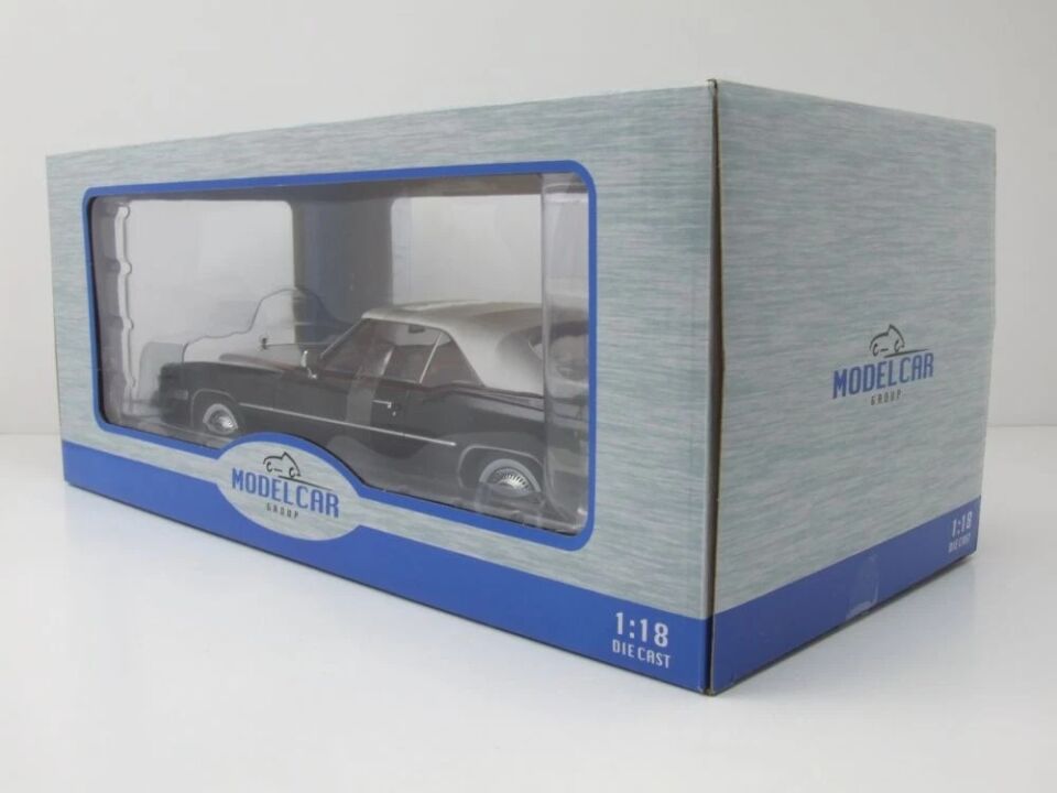 1:18 MCG 1976 Cadillac Eldorado Convertible