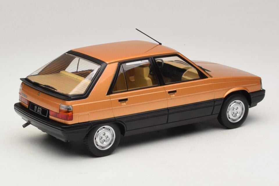 MCG 1/18 - RENAULT 11 GTL - 1985