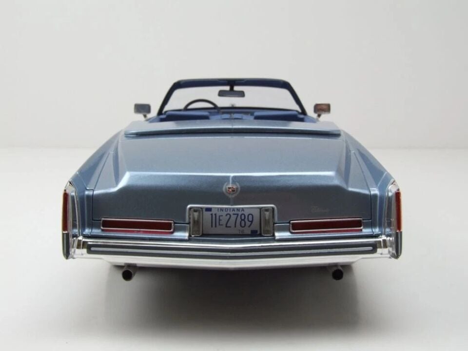 MCG 1/18 - CADILLAC Eldorado Convertible - 1976