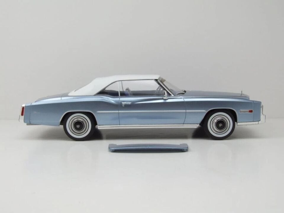 MCG 1/18 - CADILLAC Eldorado Convertible - 1976