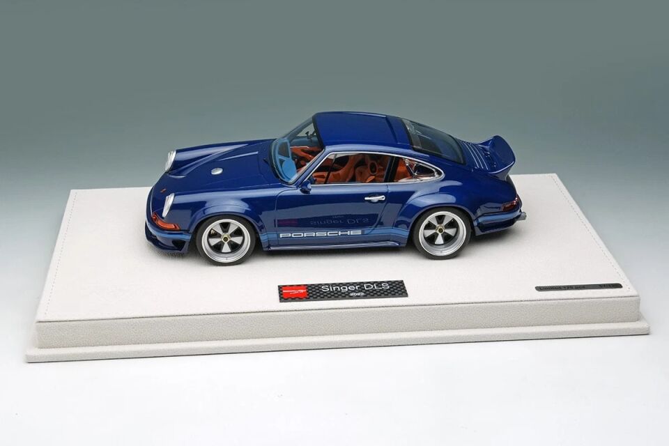 Make Up EIDOLON 1/18 Singer 911 DLS Visible Blue Carbon EML018X JDM