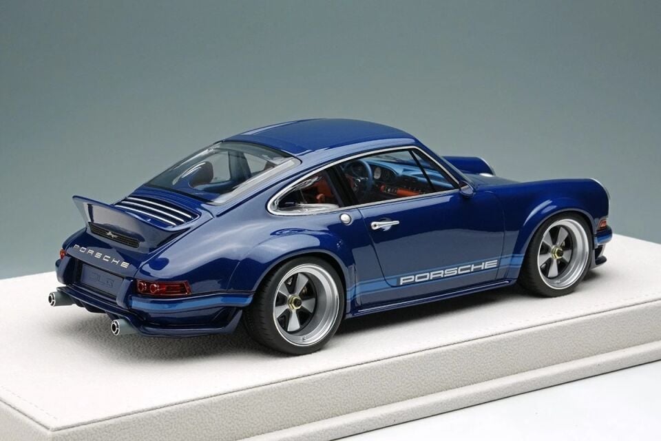 Make Up EIDOLON 1/18 Singer 911 DLS Visible Blue Carbon EML018X JDM